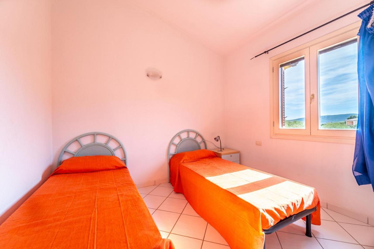 Iss Travel, Citai Panoramic Apartments - 1,5 Km From The Beach San Teodoro  Exterior photo
